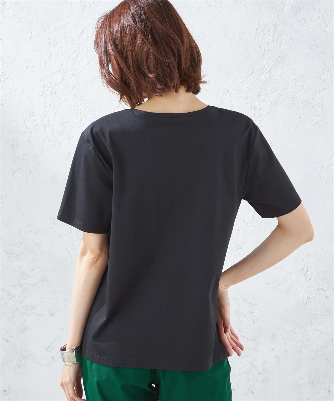 【接触冷感】ボタニカルプリントTシャツ