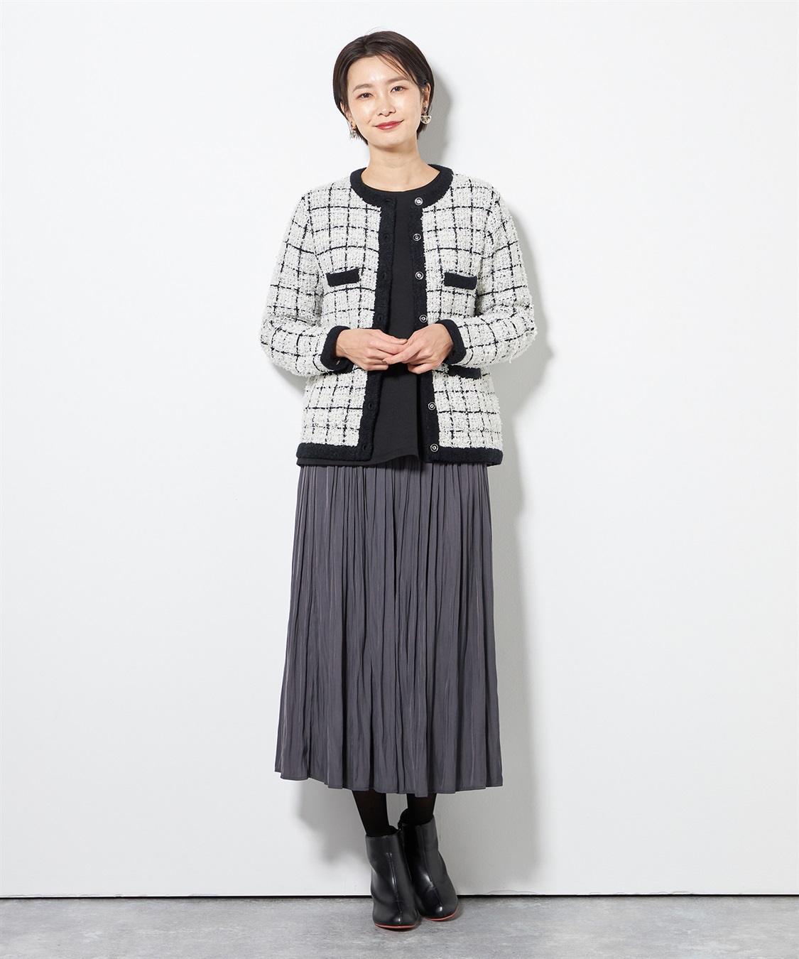 foufou holiday blouse skirt (平日 edition)-