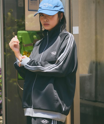 Life Style by cross marche 《UV対策・ストレッチ》サイドライントラックジャケット【KANGOL SPORT】_subthumb_17